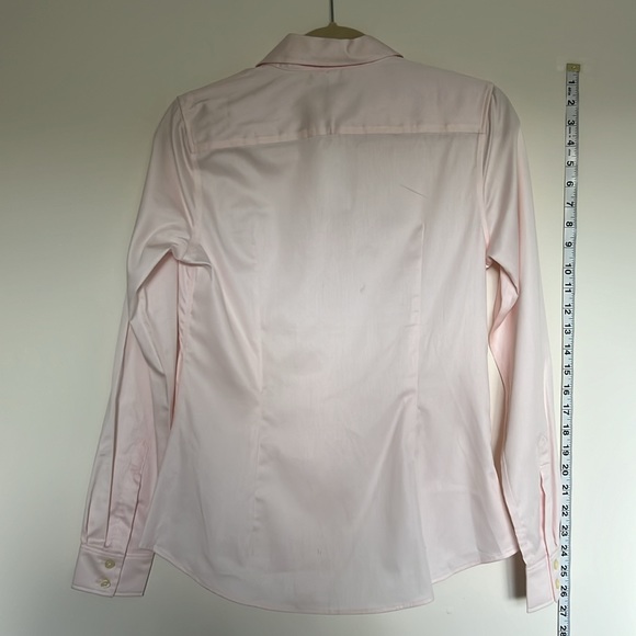 NWT BANANA REPUBLIC non-iron fitted light baby pink long sleeve button blouse - Picture 2 of 9